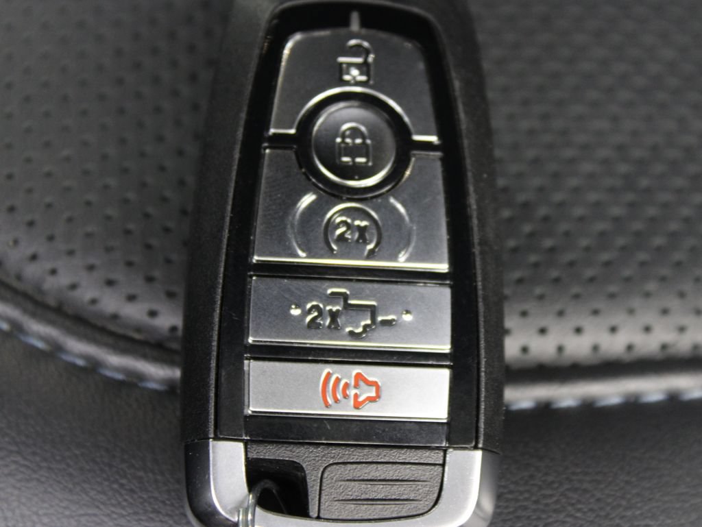 Used 2025 Ford F350 Platinum AWD/4WD image 81