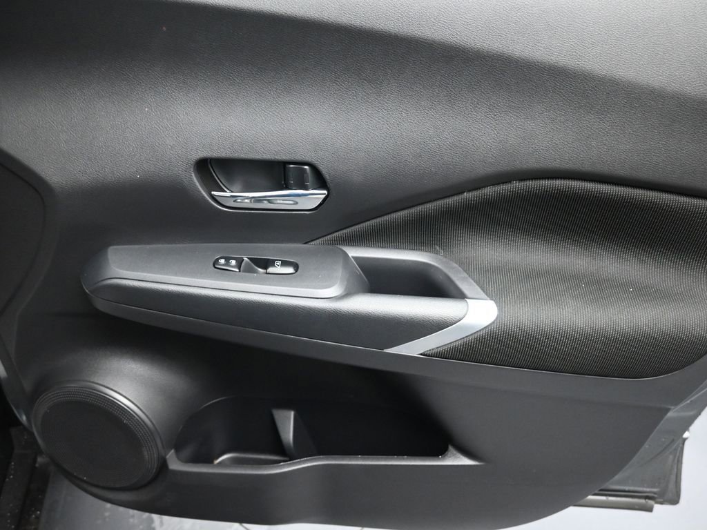 Used 2024 Nissan Kicks SV FWD image 26
