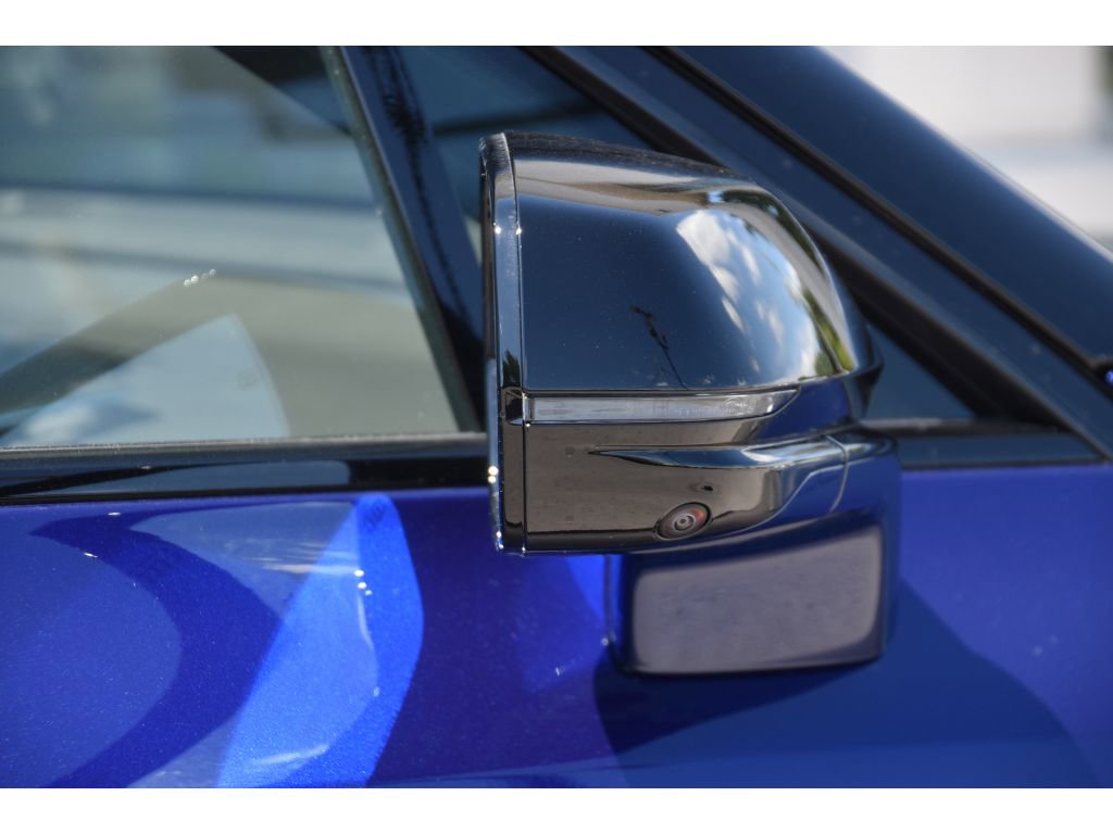 New 2026 Cadillac Vistiq Sport image 31