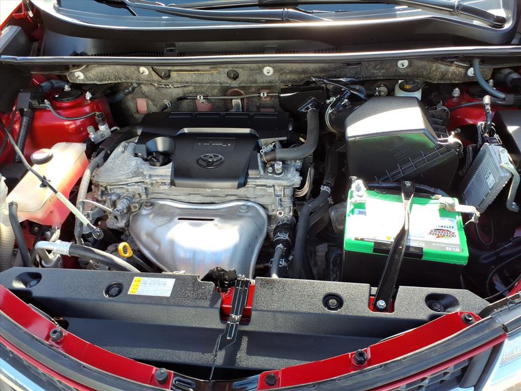 Used 2015 Toyota RAV4 LE image 10