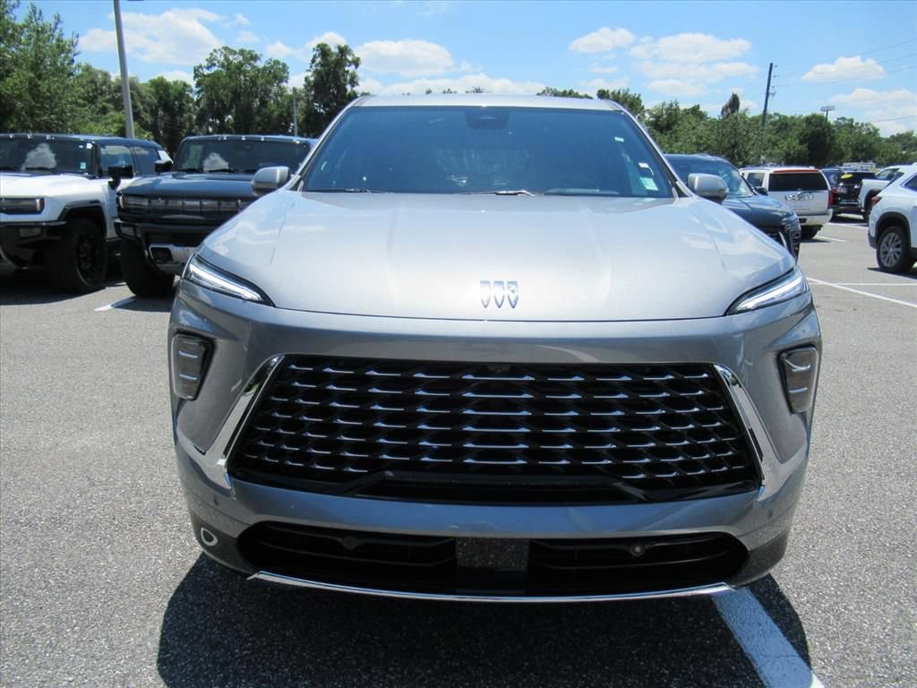 New 2026 Buick Enclave Avenir w/ Super Cruise Package FWD image 2
