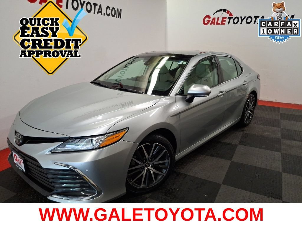 Used 2023 Toyota Camry XLE w/ Navigation Package AWD/4WD video 1