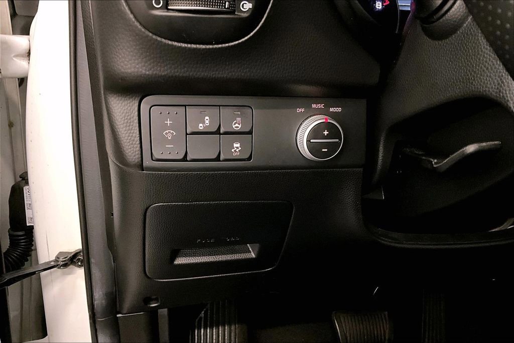 Used 2019 Kia Soul ! w/ Technology Package image 14