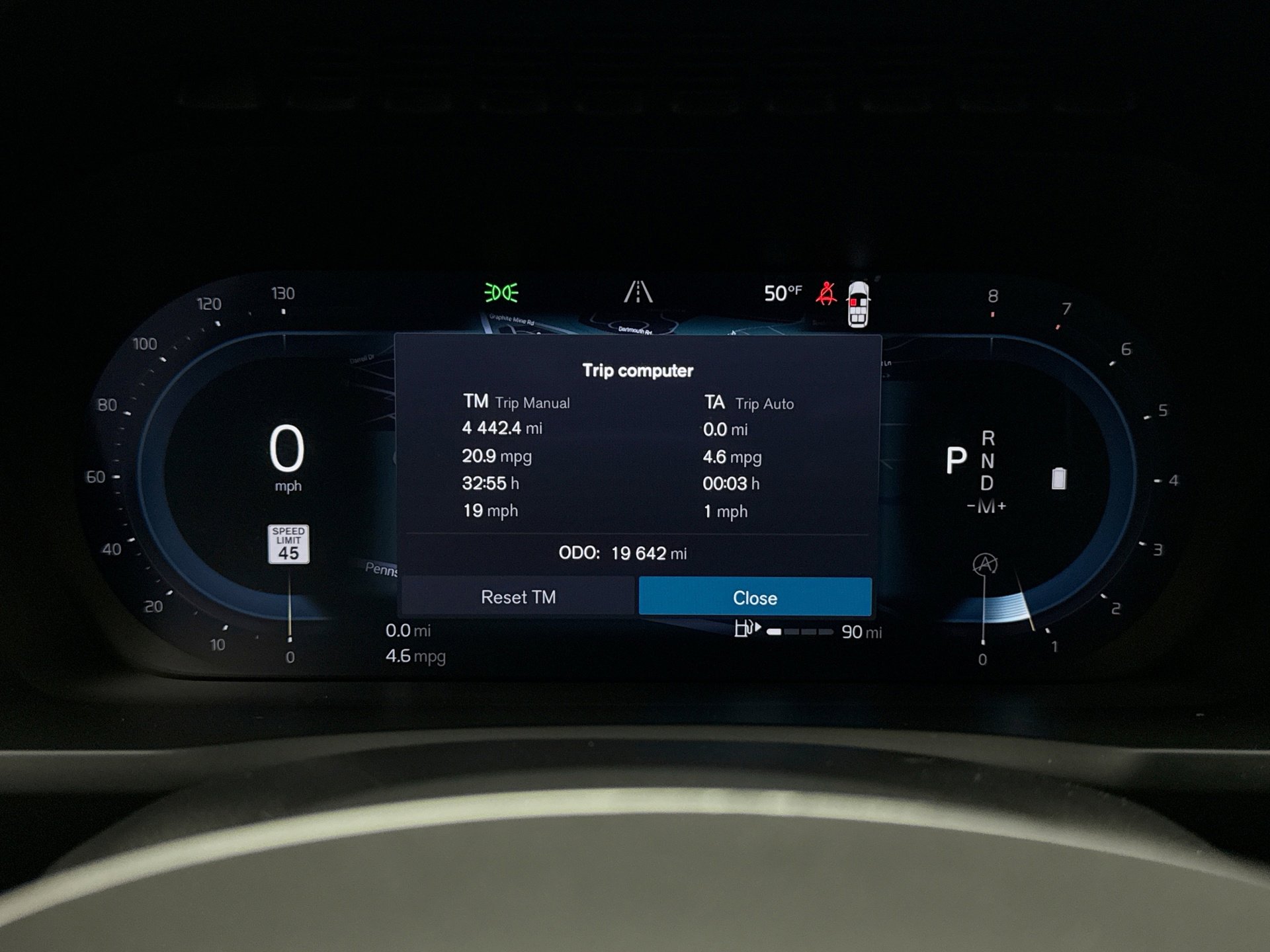 Used 2025 Volvo XC90 B6 Plus image 13