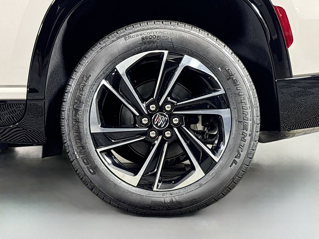 New 2026 Buick Enclave Sport Touring w/ Power Package AWD/4WD image 33