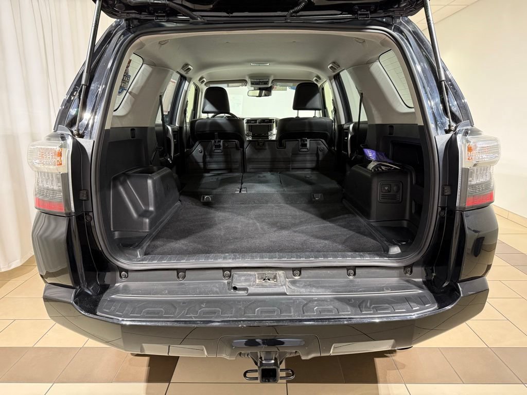 Certified 2024 Toyota 4Runner SR5 Premium AWD/4WD image 11