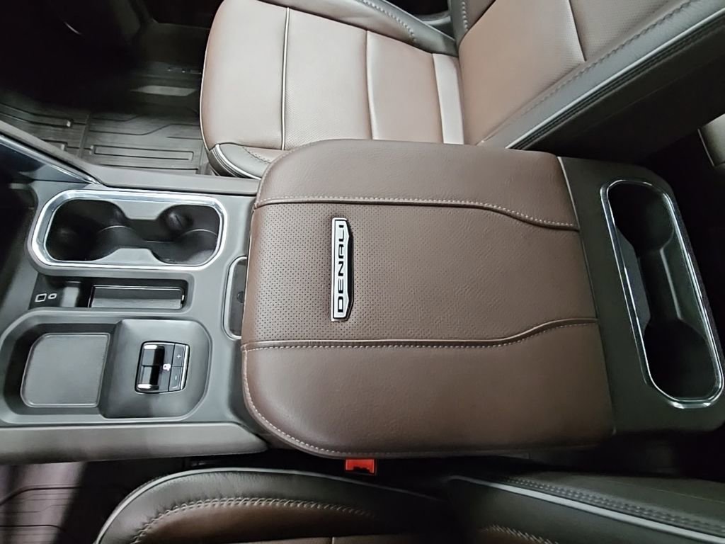 Used 2024 GMC Sierra 2500 Denali w/ Technology Package image 21