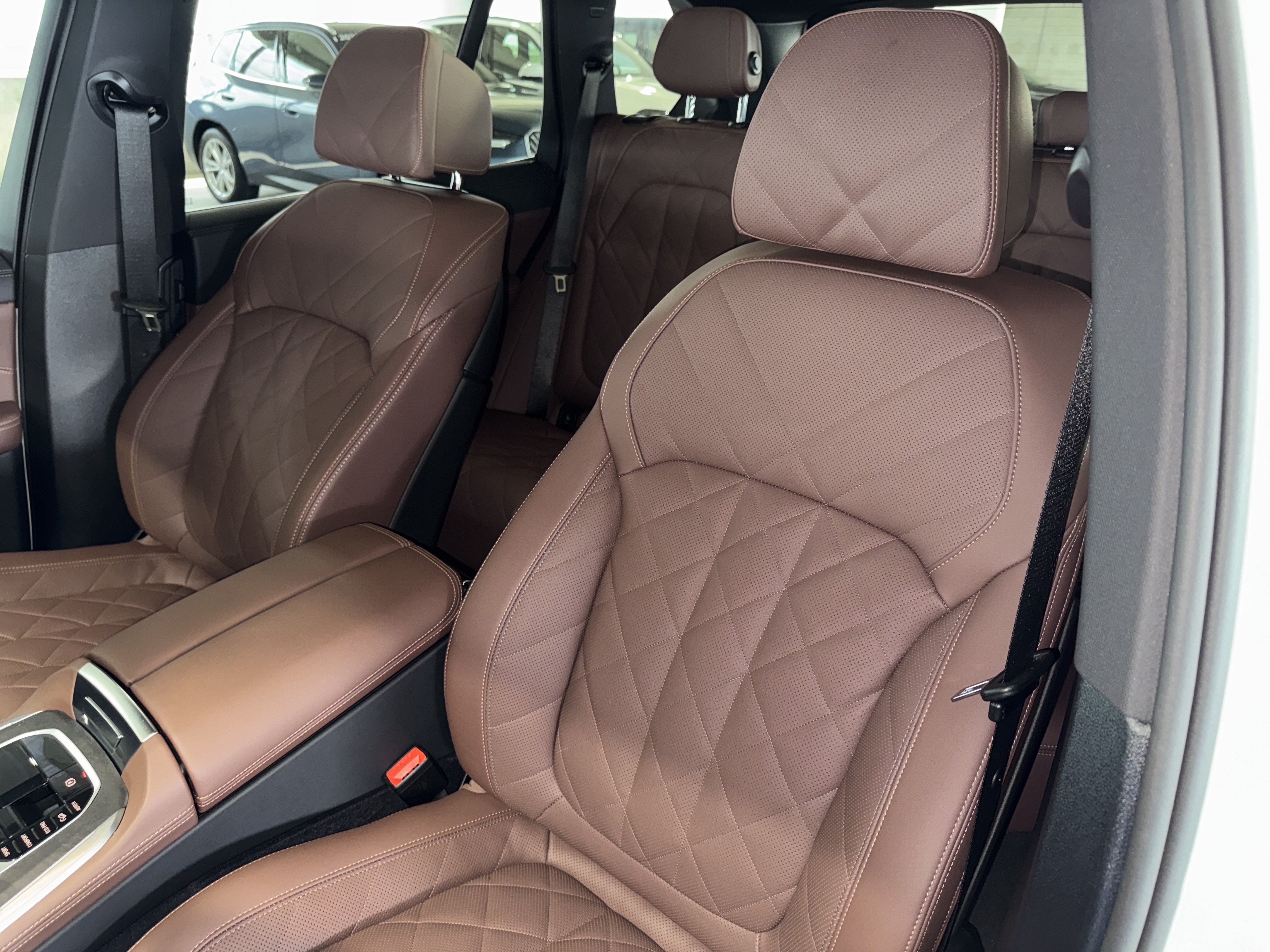 Used 2026 BMW X5 xDrive40i w/ Climate Comfort Package AWD/4WD image 33