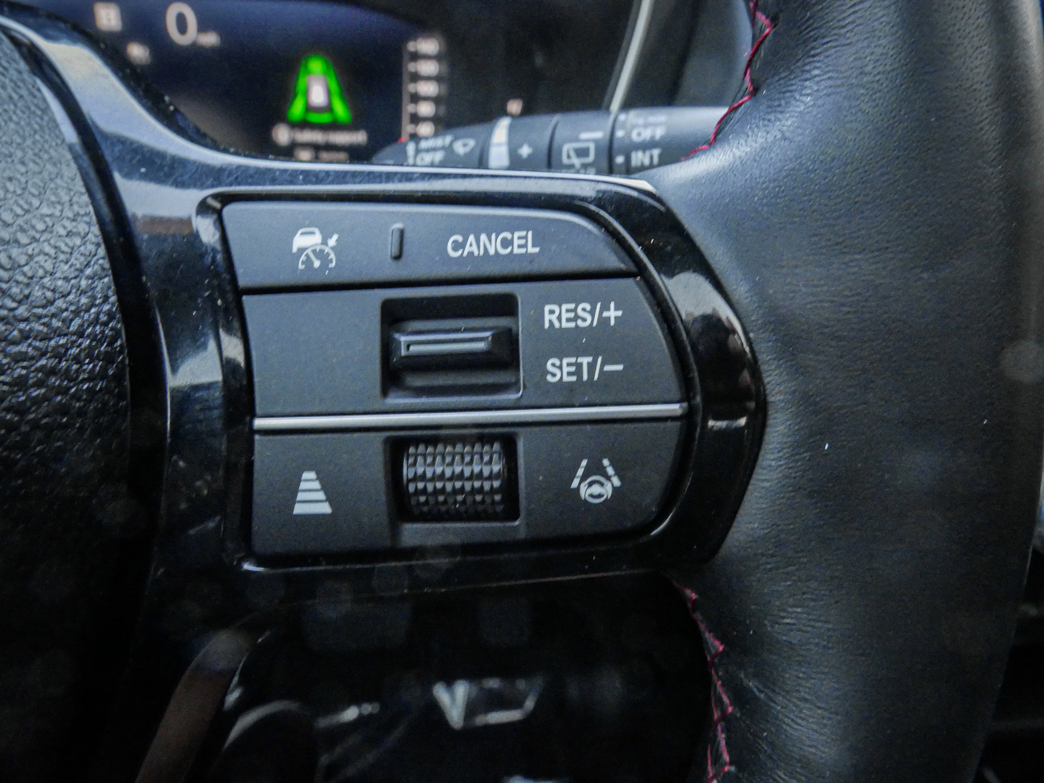 Certified 2025 Honda Pilot Black Edition image 20