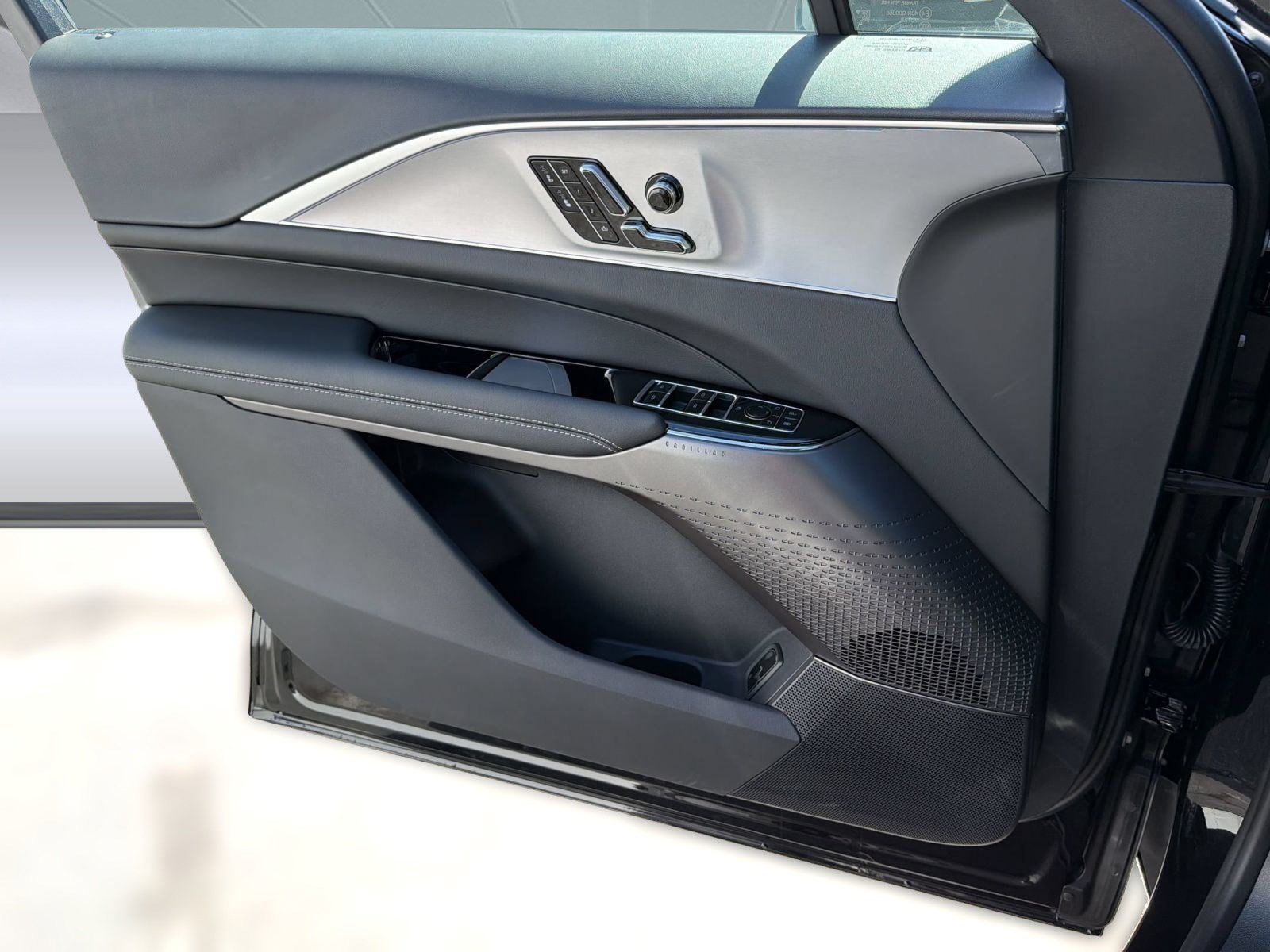 New 2027 Cadillac Lyriq Sport RWD image 13