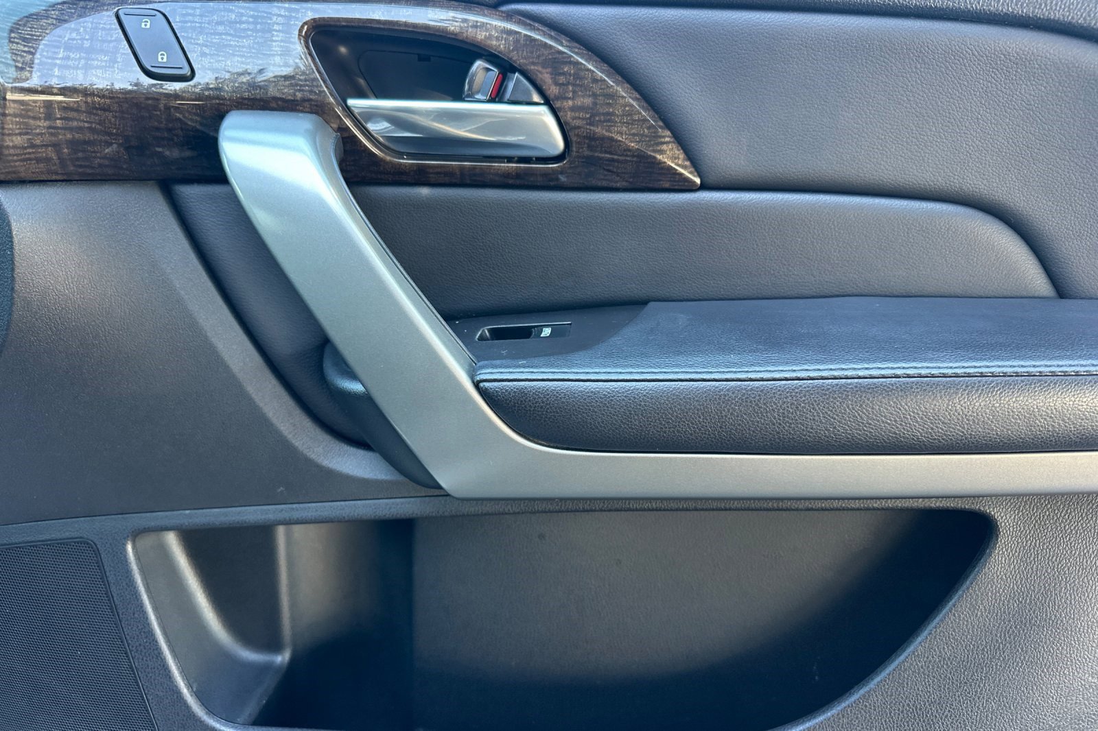 Used 2012 Acura MDX w/ Technology Package image 21