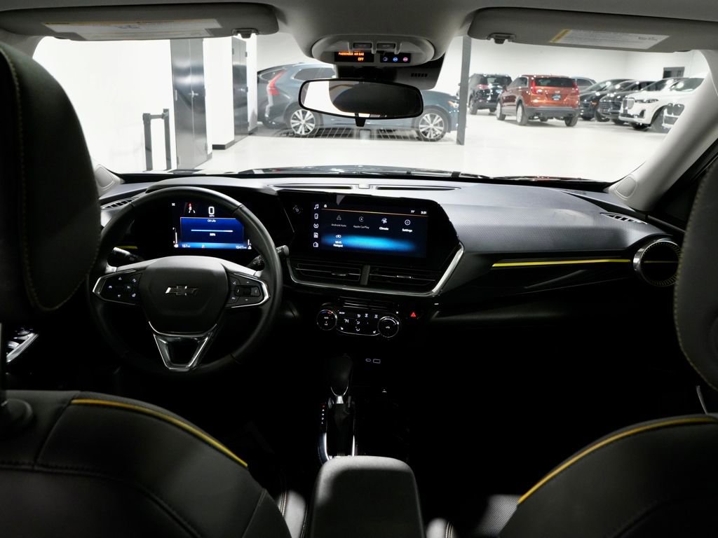 Used 2024 Chevrolet Trax ACTIV w/ Sunroof Package image 14