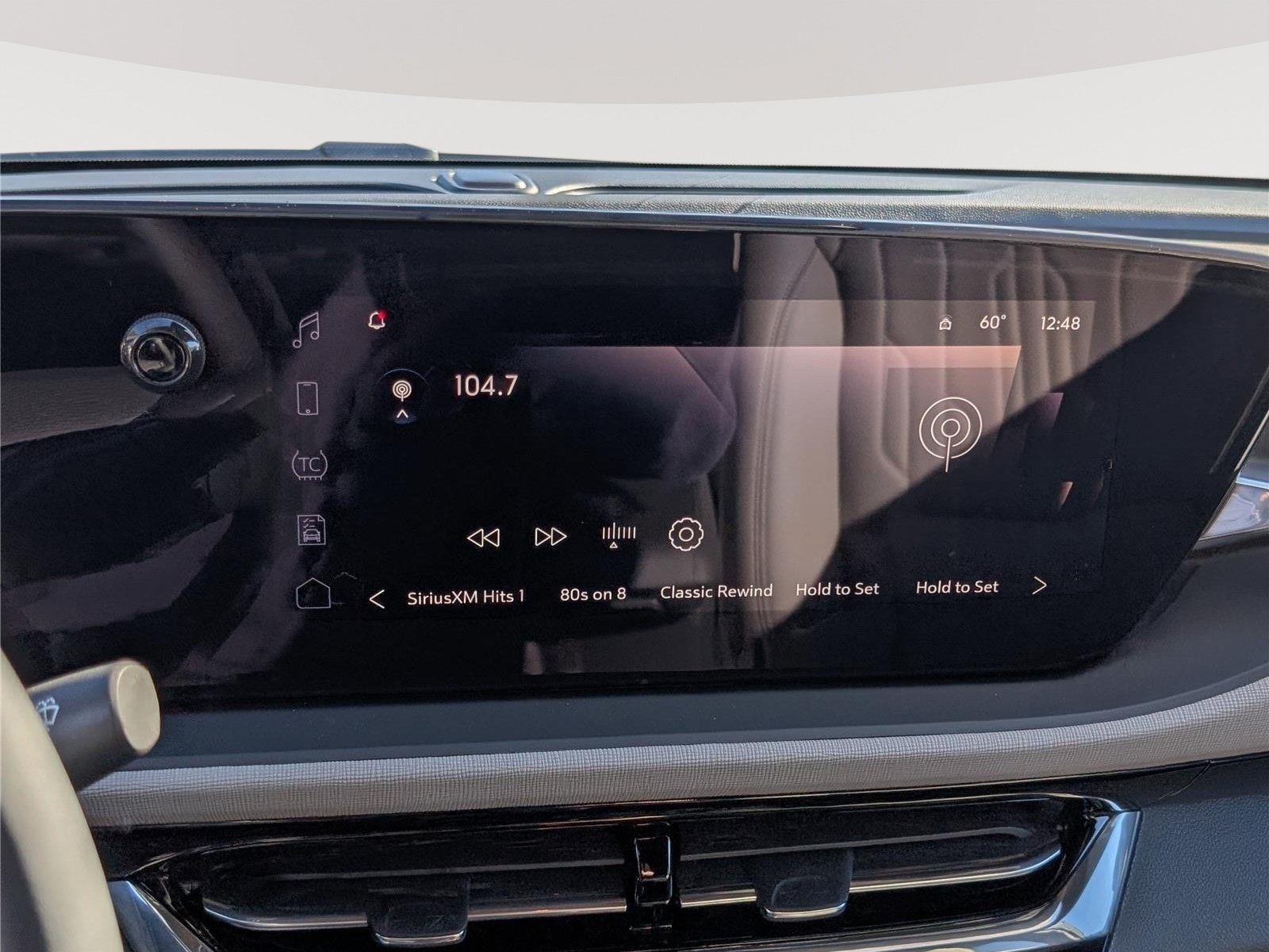 New 2026 Buick Envista Sport Touring FWD image 25