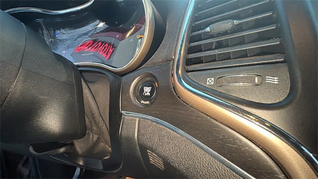 Used 2015 Jeep Grand Cherokee Limited image 14