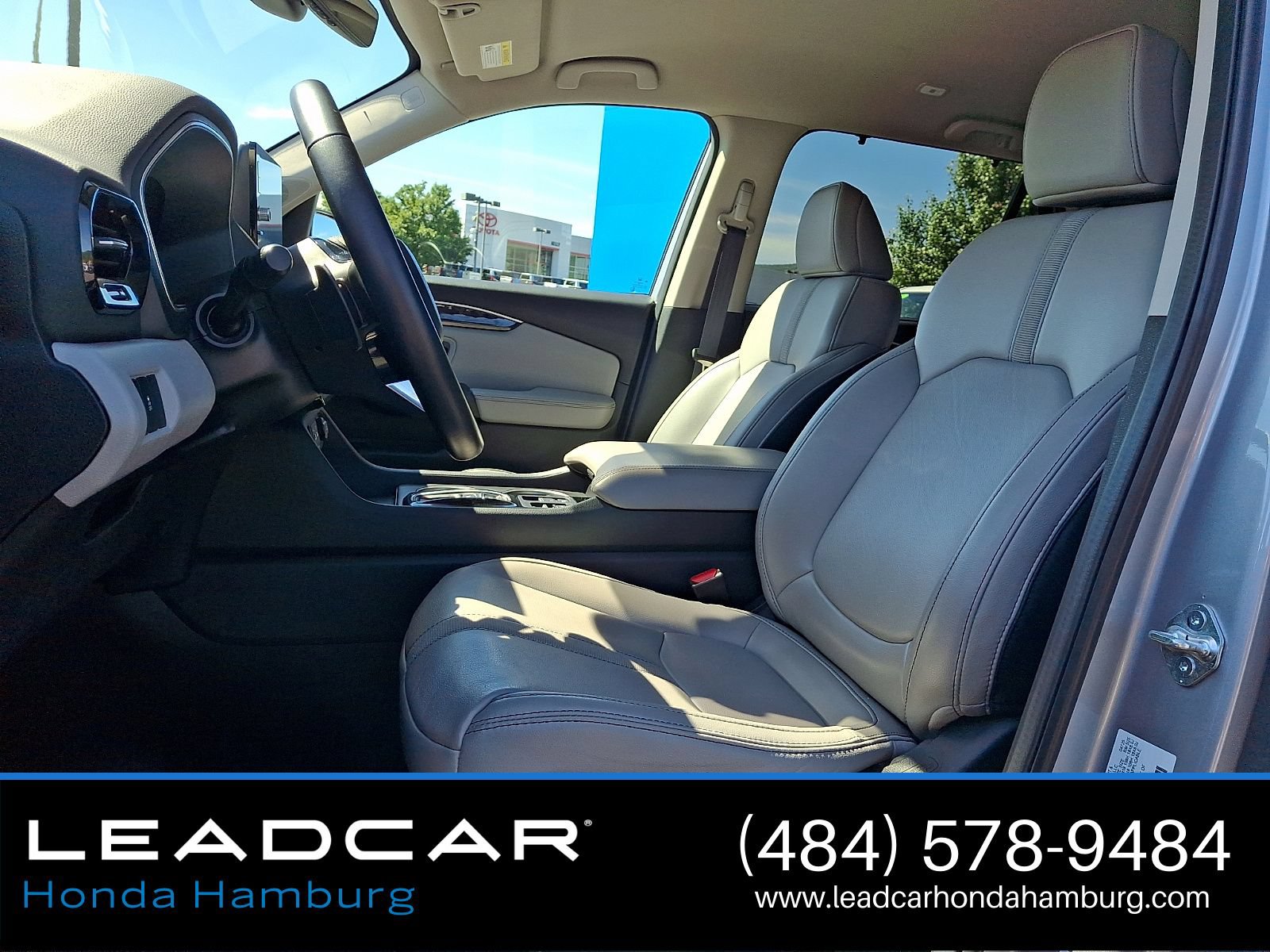 Used 2025 Honda Pilot EX-L image 15