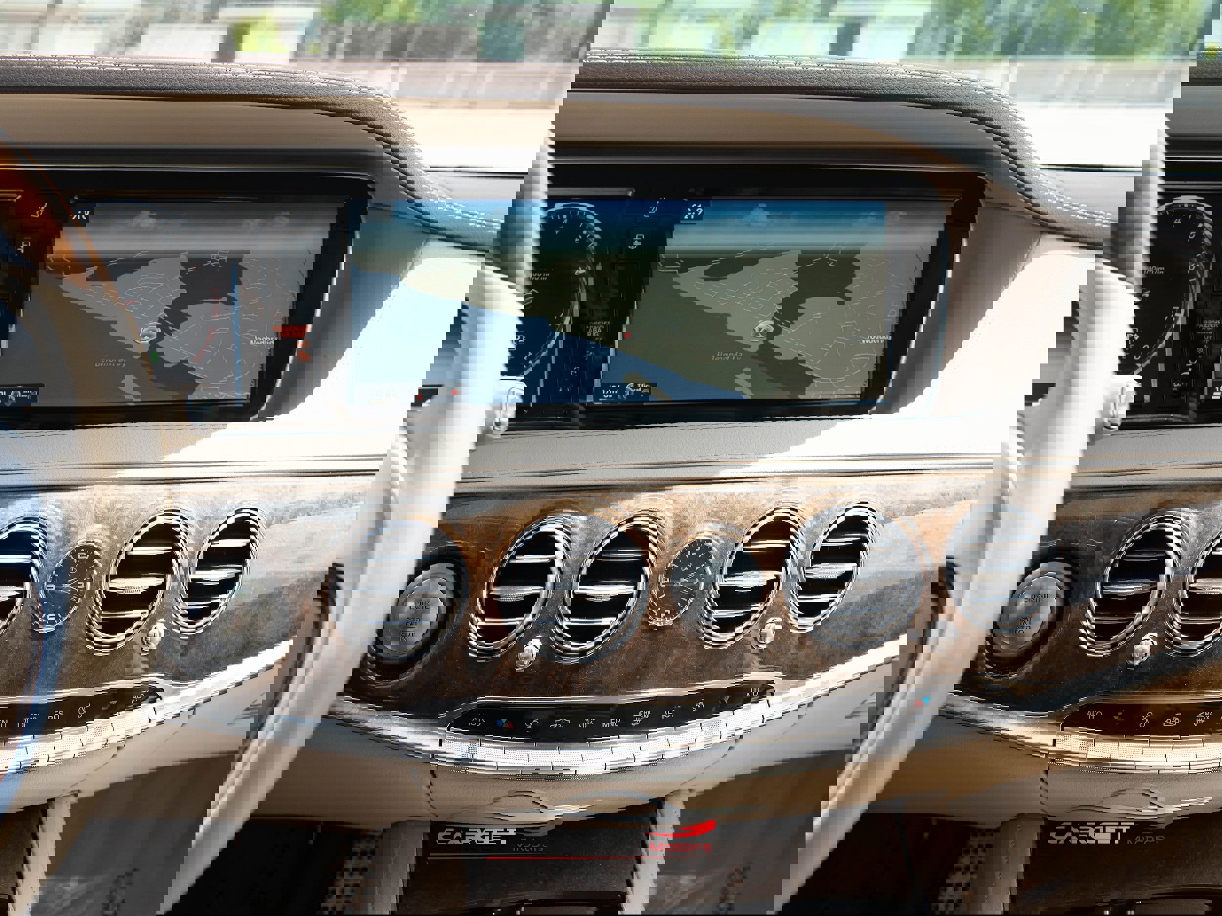 Used 2014 Mercedes-Benz S 550 Sedan w/ Premium 1 Package image 30