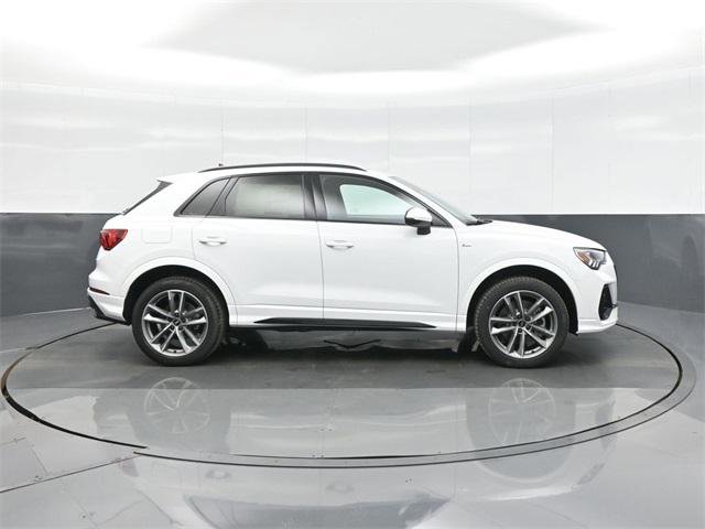 New 2025 Audi Q3 2.0T Premium image 8