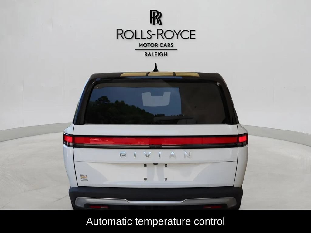 Used 2024 Rivian R1S Adventure AWD/4WD image 5