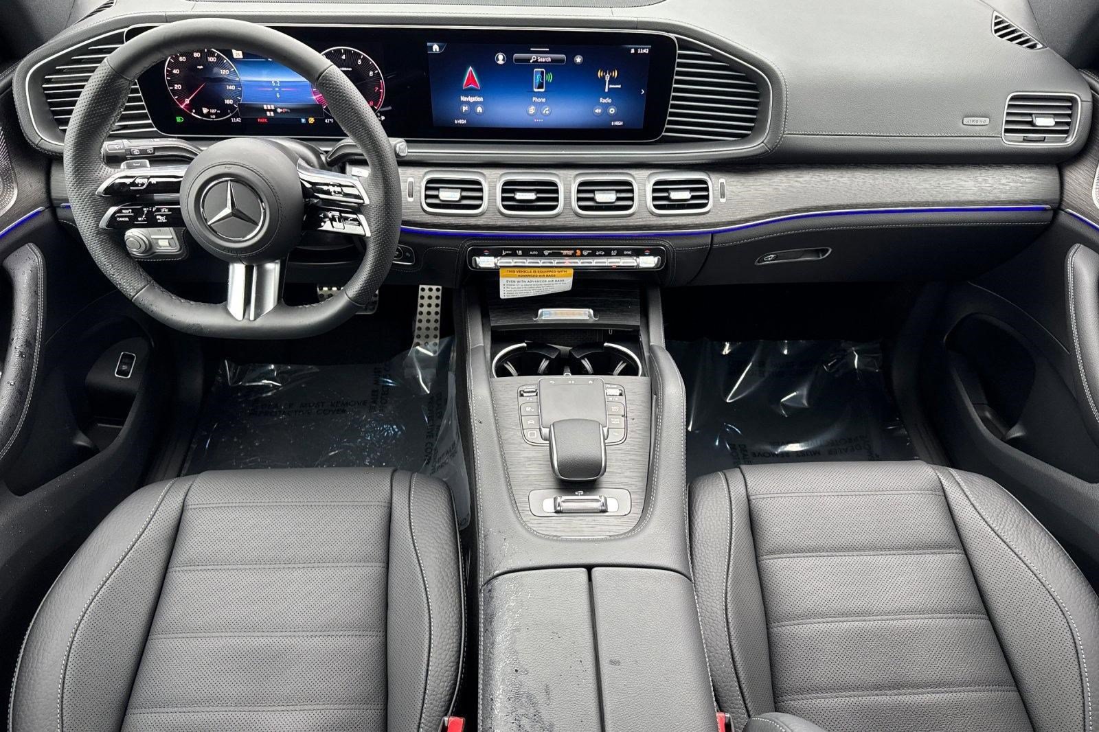 New 2026 Mercedes-Benz GLS 580 4MATIC image 15