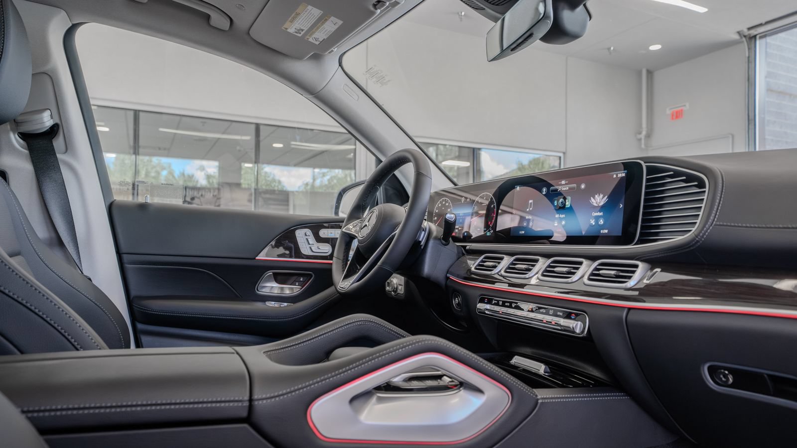 New 2026 Mercedes-Benz GLS 450 4MATIC image 18