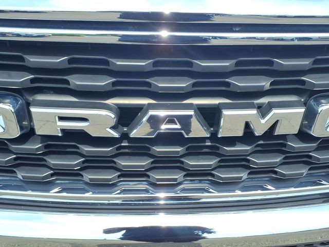 Used 2022 RAM 1500 Big Horn AWD/4WD image 12