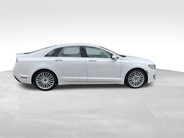 Used 2017 Lincoln MKZ Reserve w/ Technology Package FWD image 8