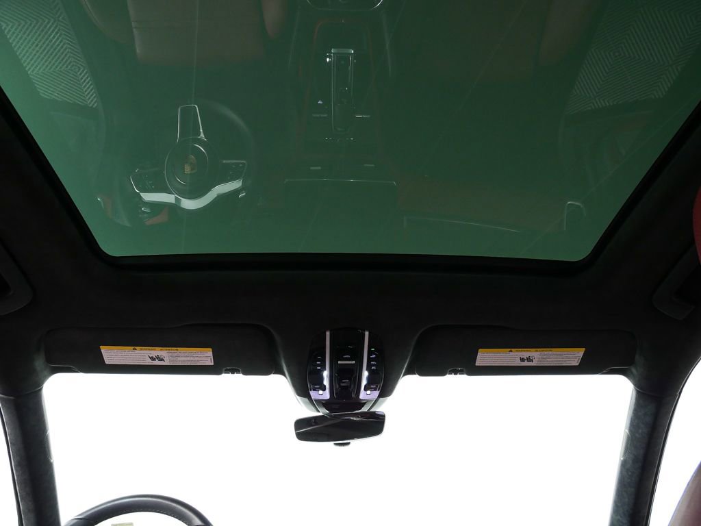 Certified 2021 Porsche Cayenne GTS AWD/4WD image 23