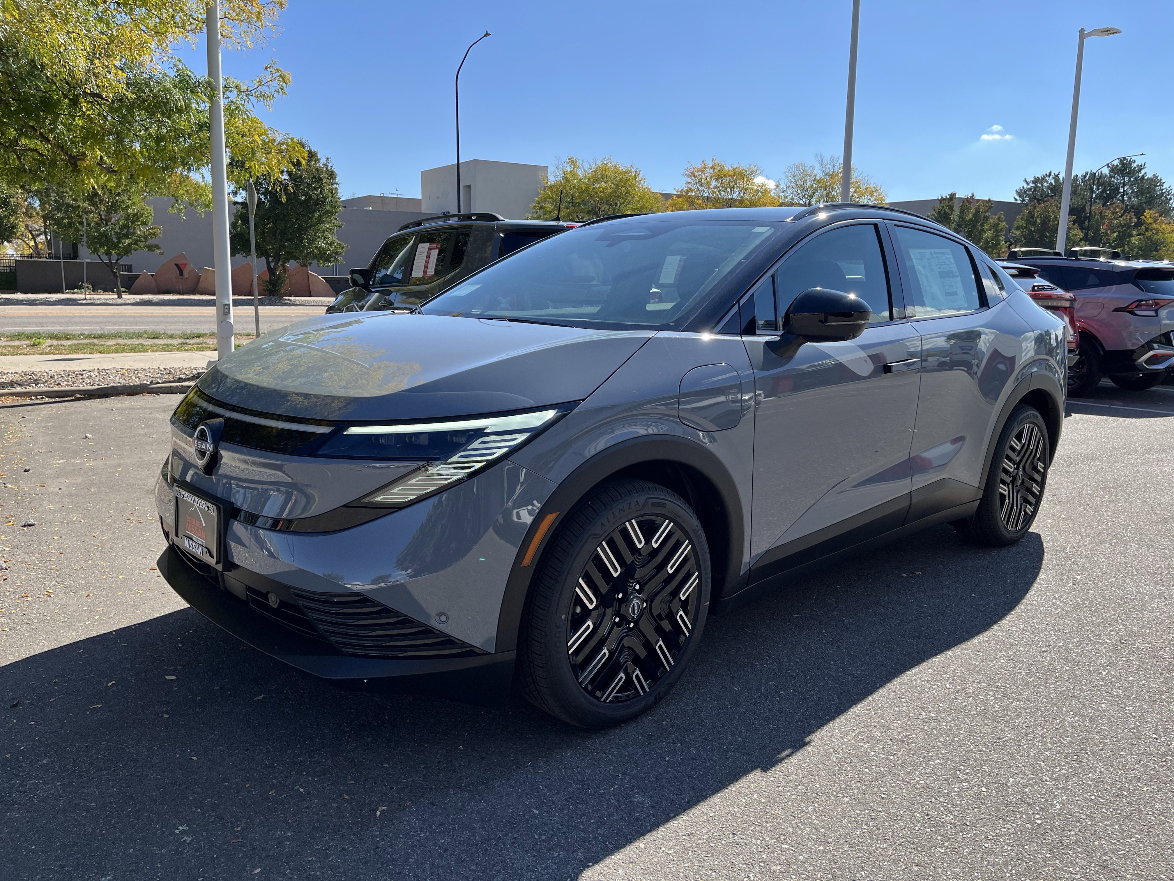 New 2026 Nissan Leaf Platinum+ w/ Cargo Package (Platinum+) image 4