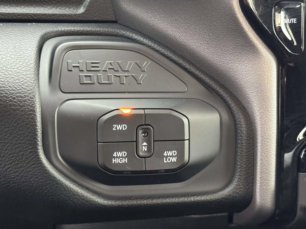Used 2026 RAM 2500 Big Horn AWD/4WD image 20