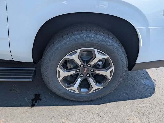 New 2026 GMC Yukon XL AT4 Ultimate AWD/4WD image 23