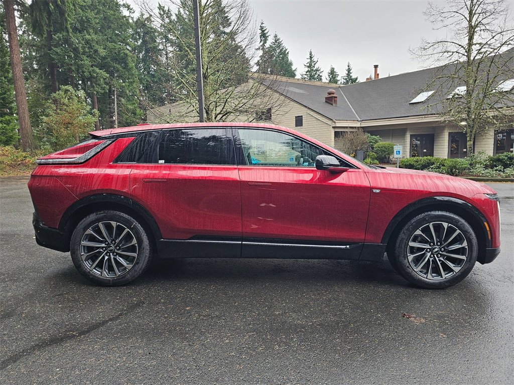 New 2026 Cadillac Lyriq Sport image 6