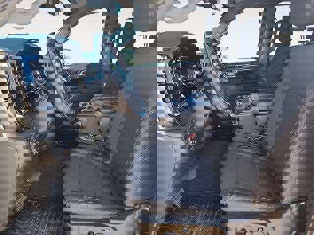 Used 2022 Chevrolet Silverado 1500 LT image 9