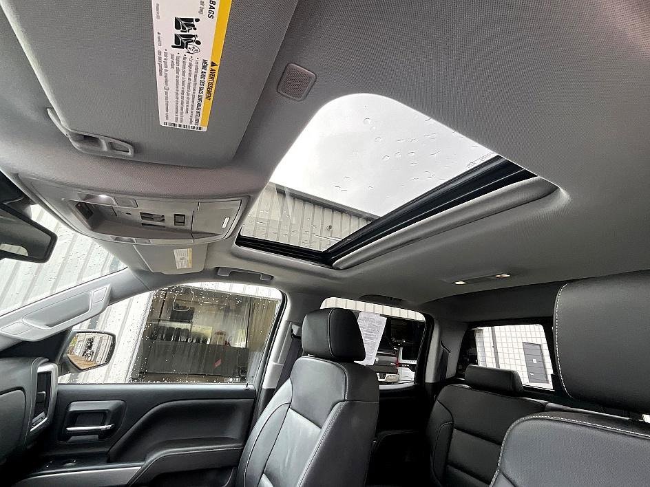 Used 2017 Chevrolet Silverado 1500 LTZ Z71 w/ Redline Edition image 29