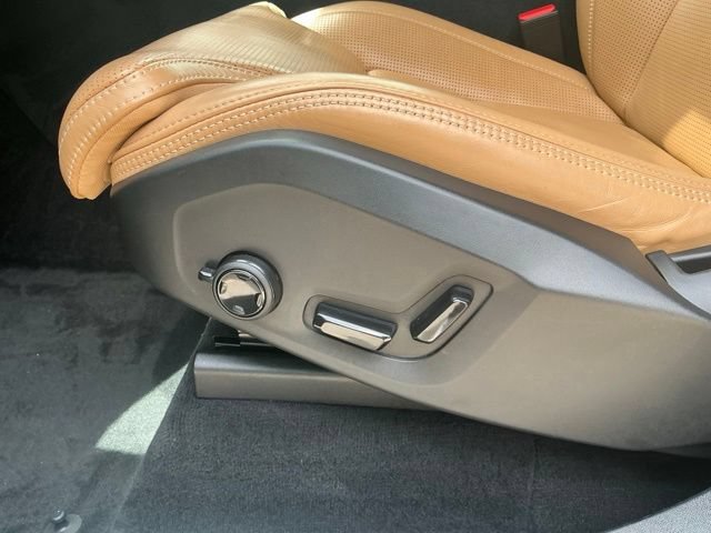 Certified 2022 Volvo XC90 T6 Inscription AWD/4WD image 14