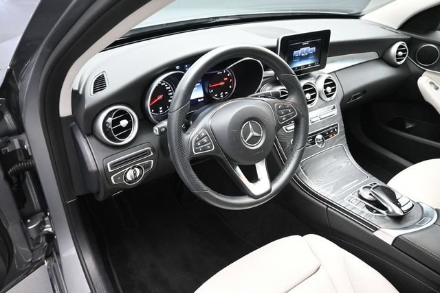 Used 2016 Mercedes-Benz C 300 4MATIC Sedan image 9