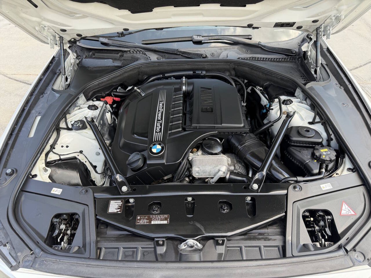 Used 2015 BMW 535i xDrive Sedan AWD/4WD image 28