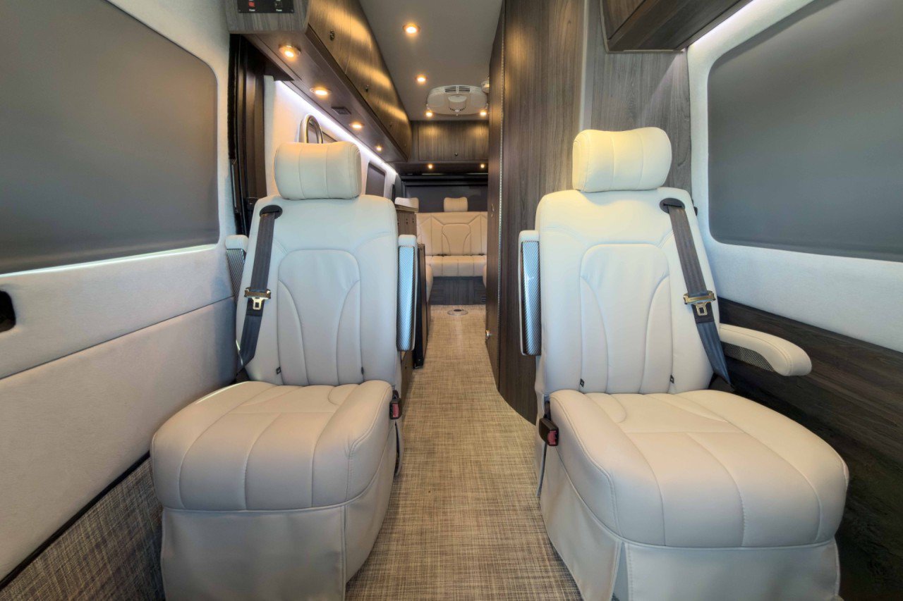 Used 2019 Mercedes-Benz Sprinter 170 image 18