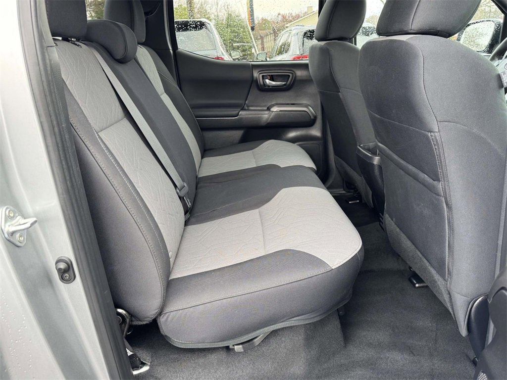 Used 2023 Toyota Tacoma TRD Off-Road image 15