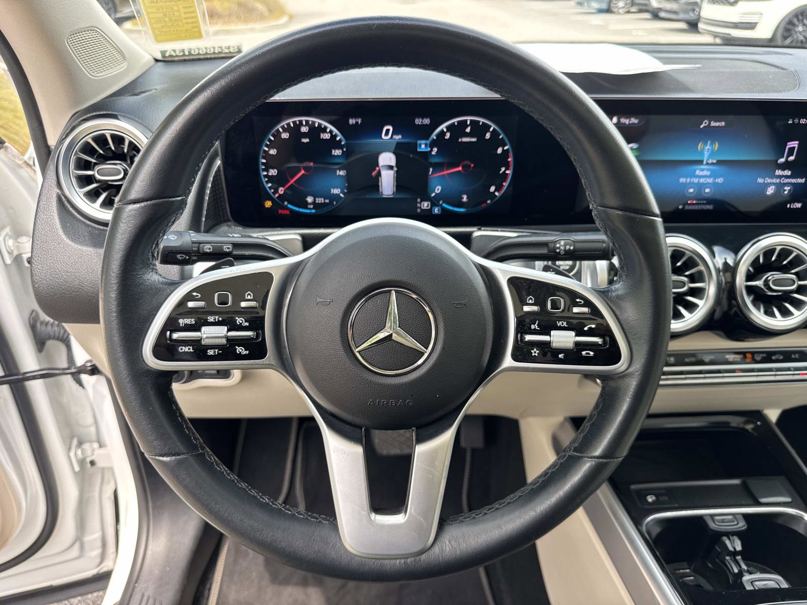 Used 2022 Mercedes-Benz GLB 250 4MATIC w/ Premium Package Lite image 29