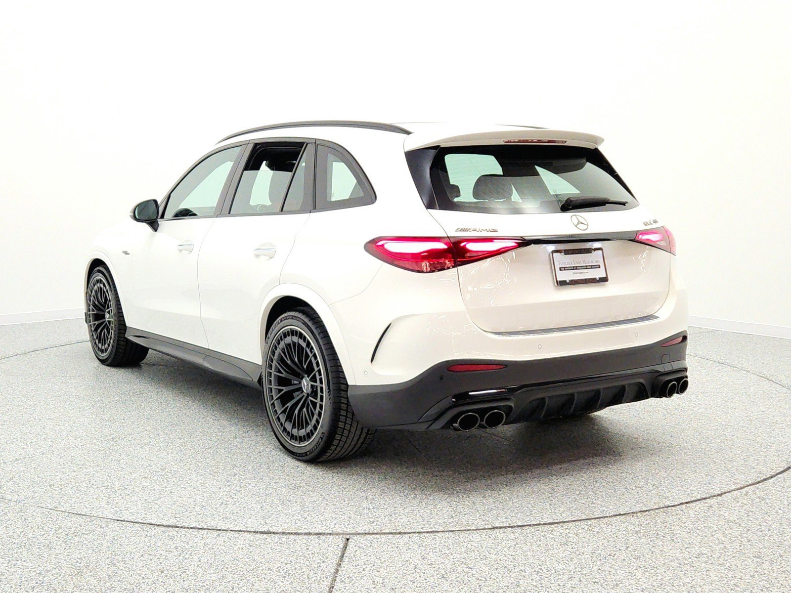Used 2024 Mercedes-Benz GLC 43 AMG 4MATIC image 7