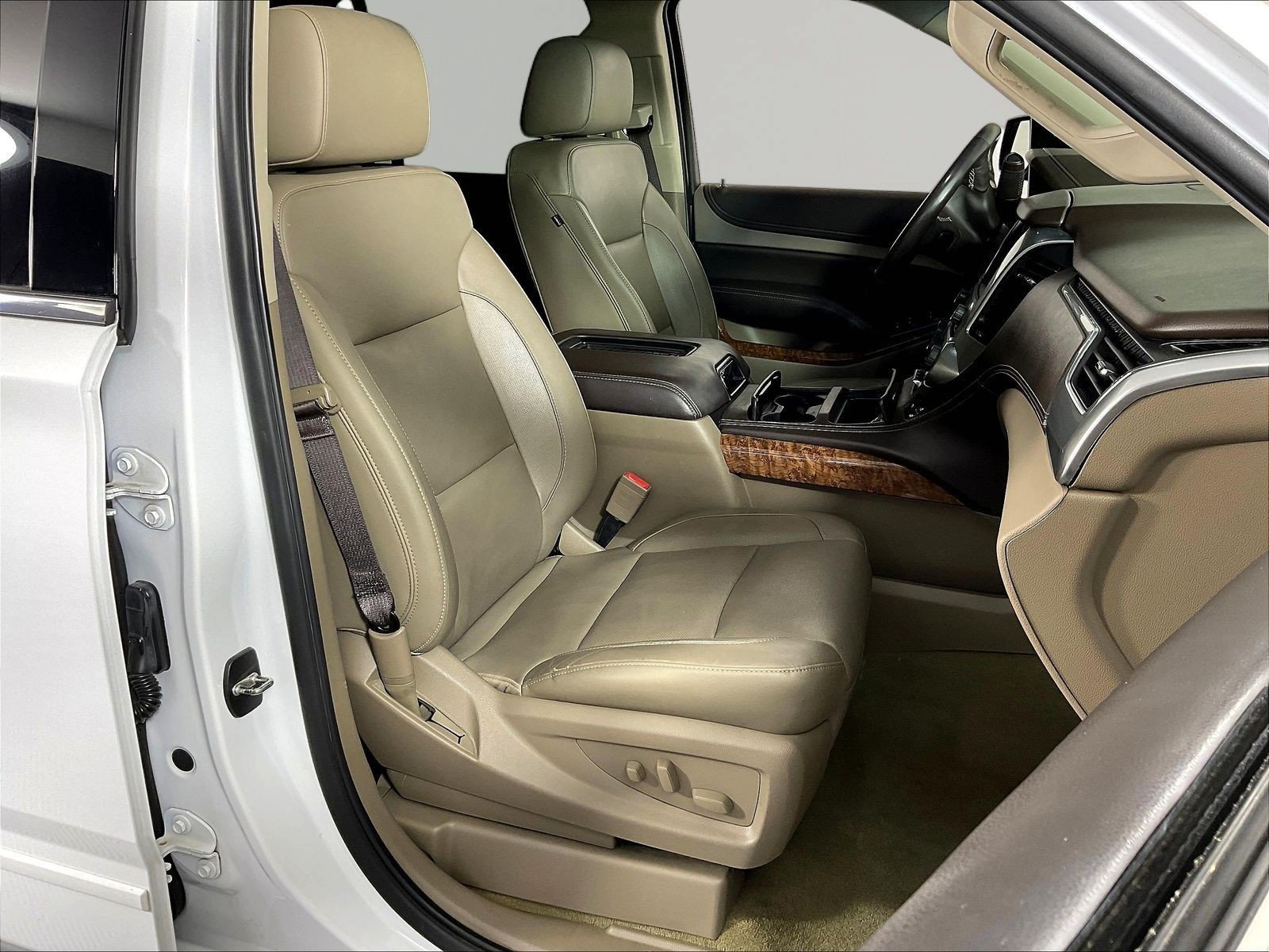 Used 2019 Chevrolet Tahoe Premier AWD/4WD image 30