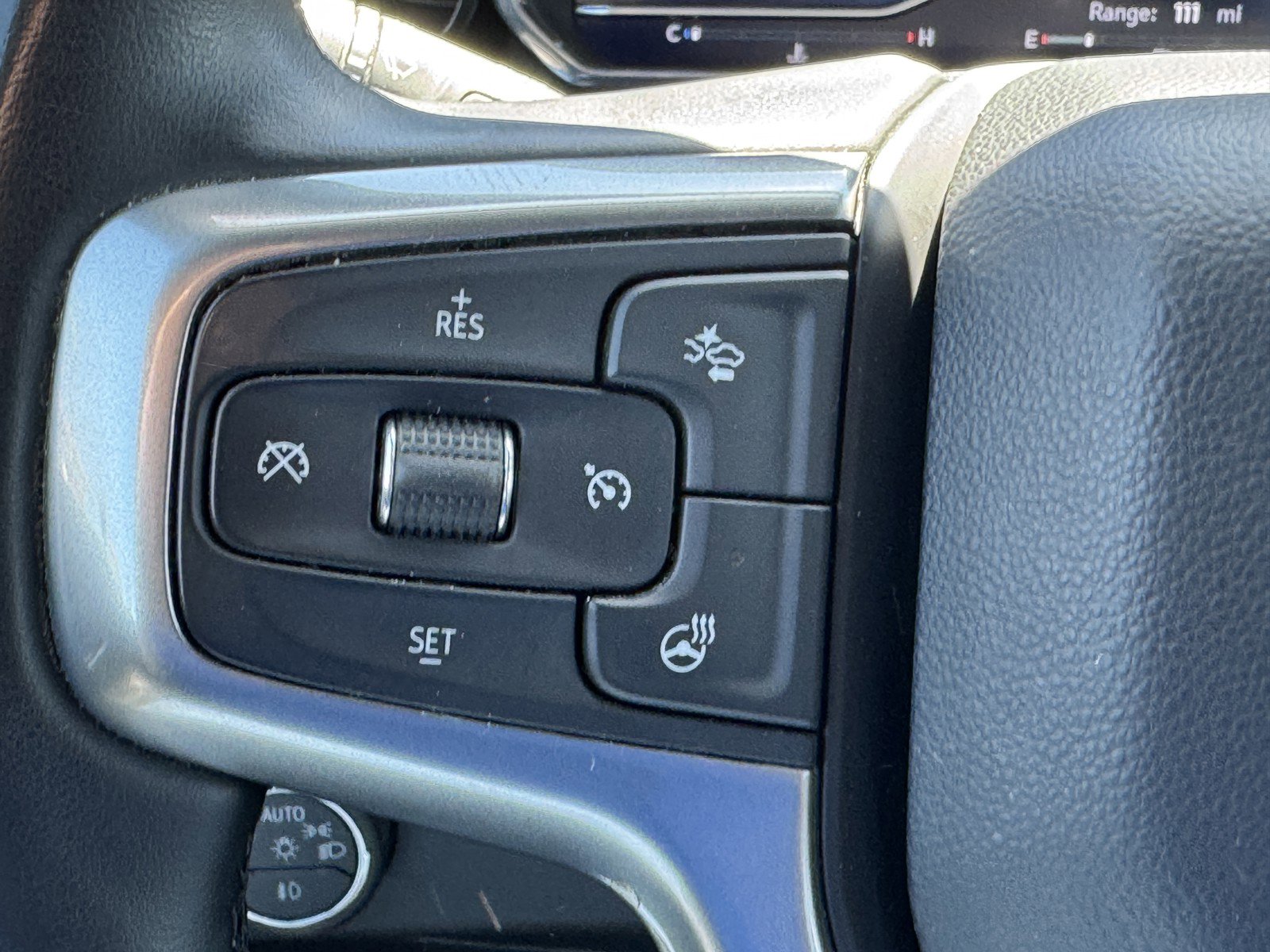 Used 2025 Chevrolet Silverado 2500 LT w/ Convenience Package image 22