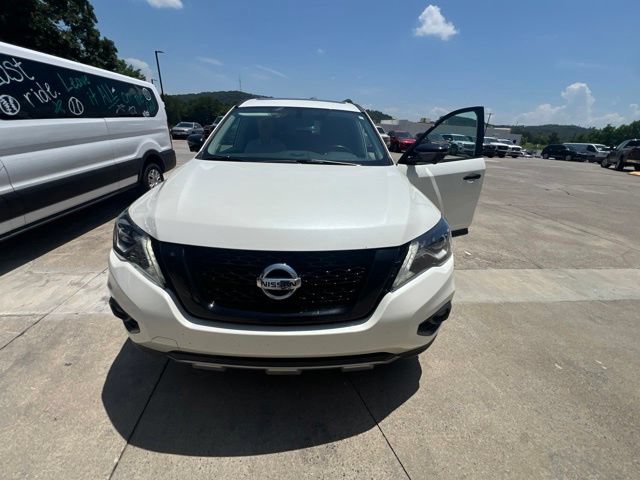 Used 2019 Nissan Pathfinder SL FWD video 2