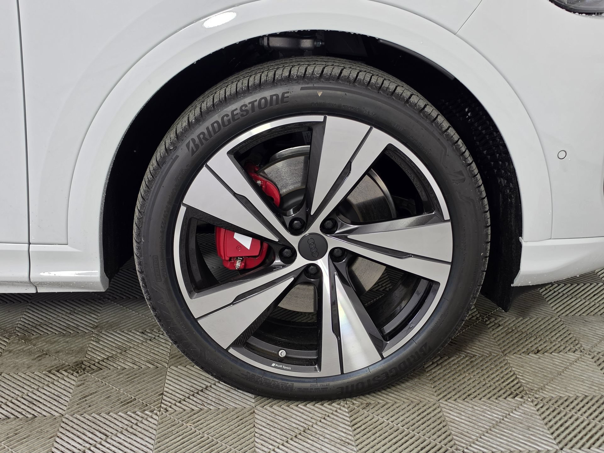New 2026 Audi SQ5 Premium Plus AWD/4WD image 8