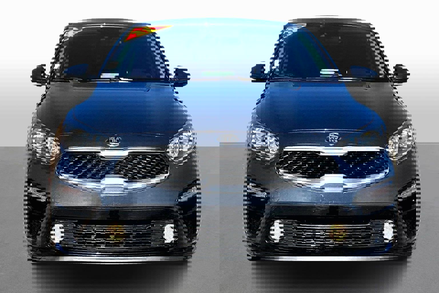 Used 2021 Kia Forte LXS image 3