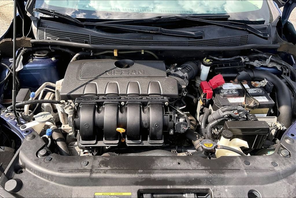 Used 2019 Nissan Sentra SR FWD image 32
