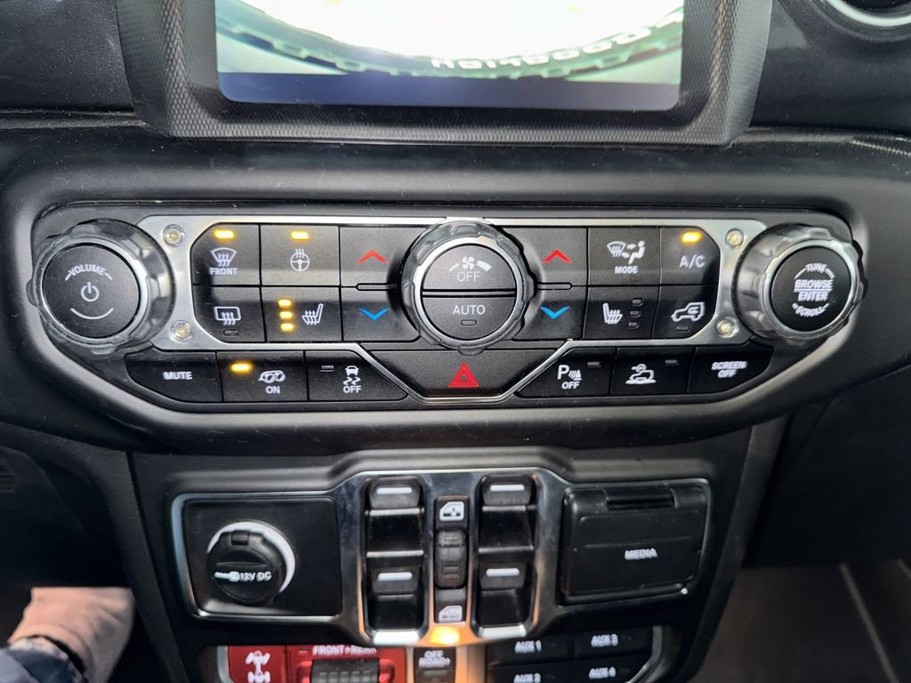 Used 2023 Jeep Wrangler Rubicon 392 w/ Trailer Tow Package image 34