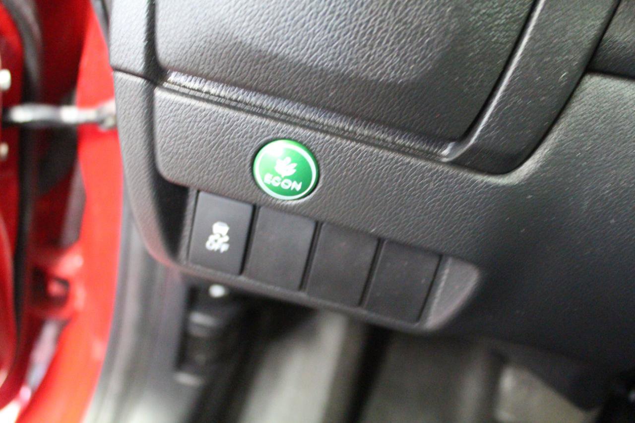 Used 2015 Honda Fit EX image 11