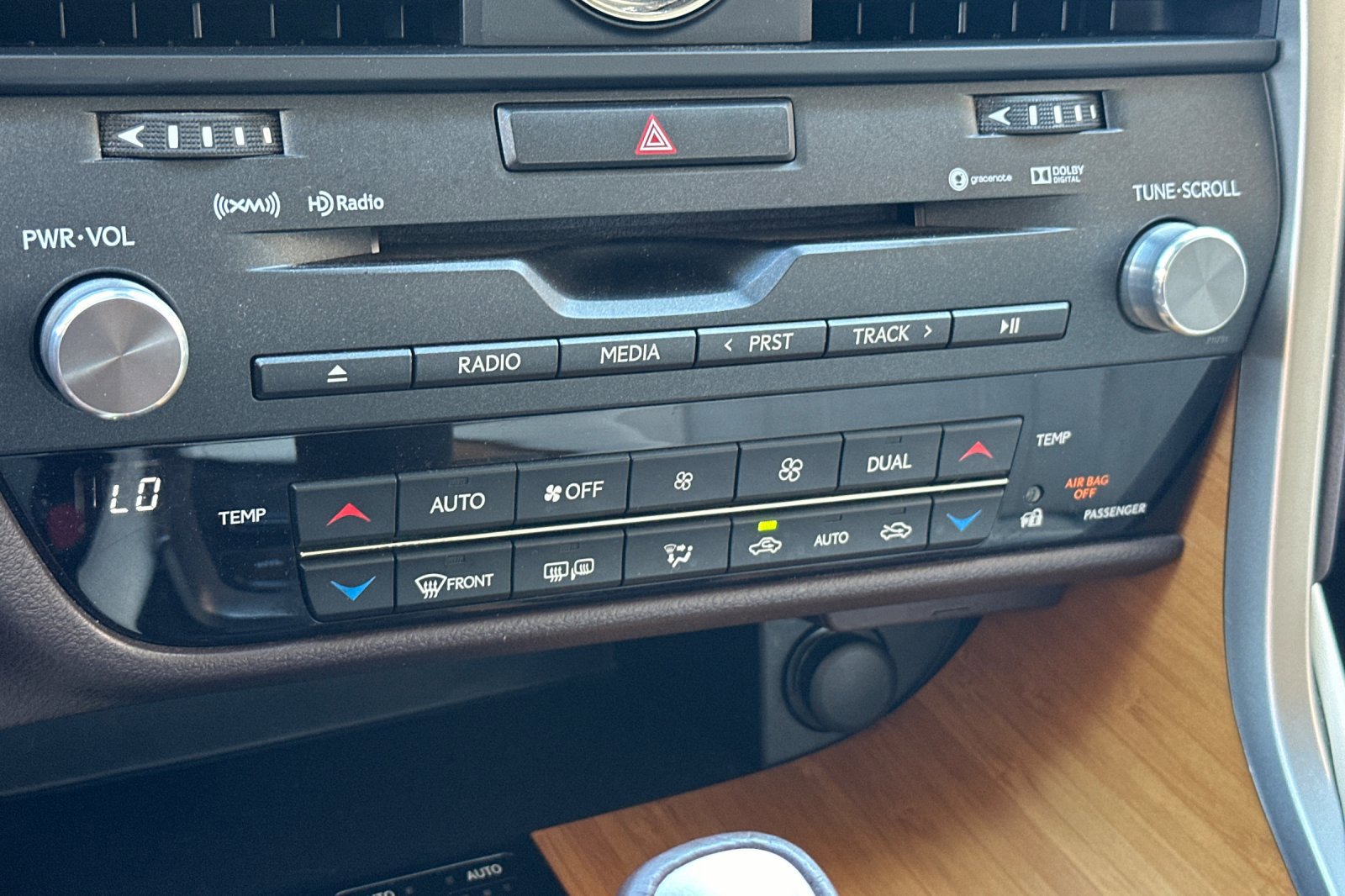 Used 2018 Lexus RX 450h RX 450h w/ Premium Package image 21