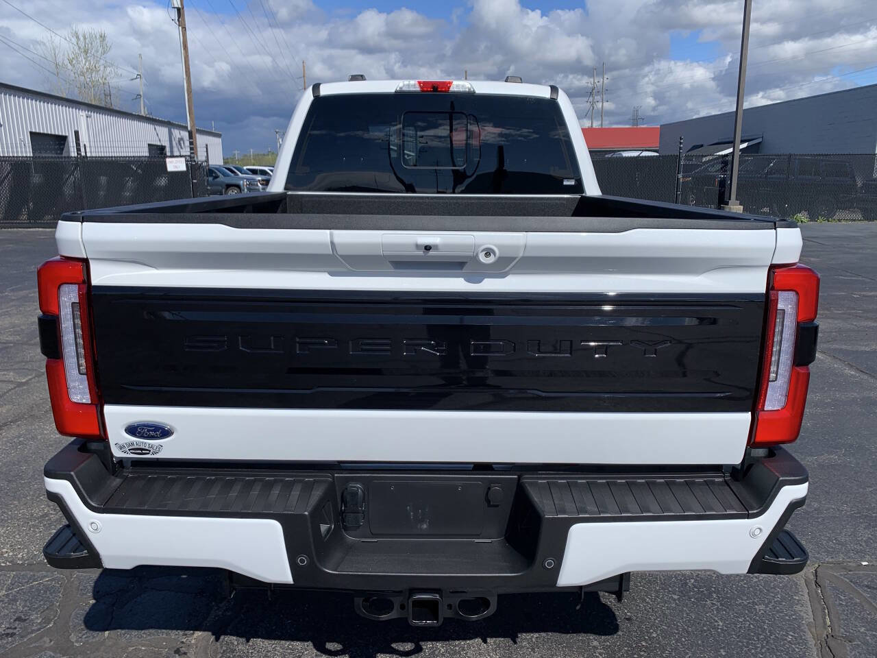 Used 2025 Ford F250 Platinum AWD/4WD image 7